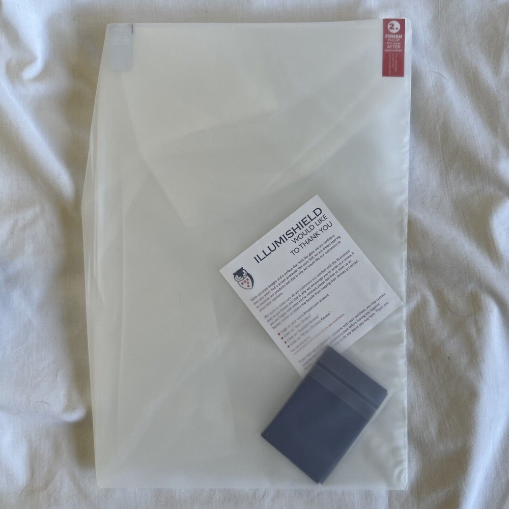 Illumishield Anti-Bubble Screen Protector MacBook 13 Pro ONLY 1