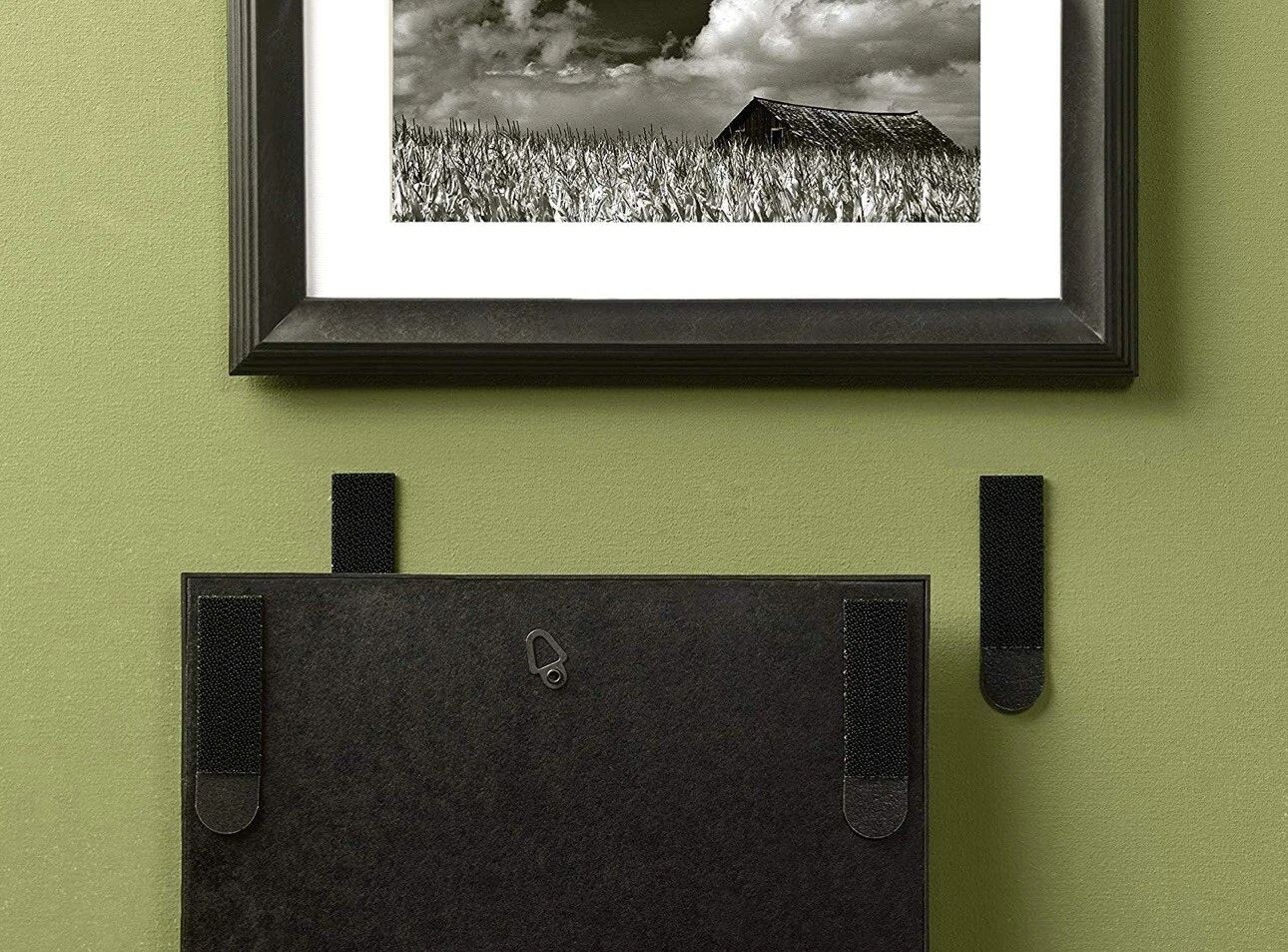 Command Large PictureHanging Strips Black 24Sets