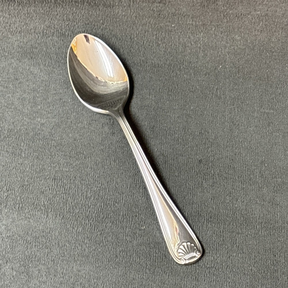 Gorham GORHAM SHELL Stainless Flatware Teaspoon 6 1/8 Inches