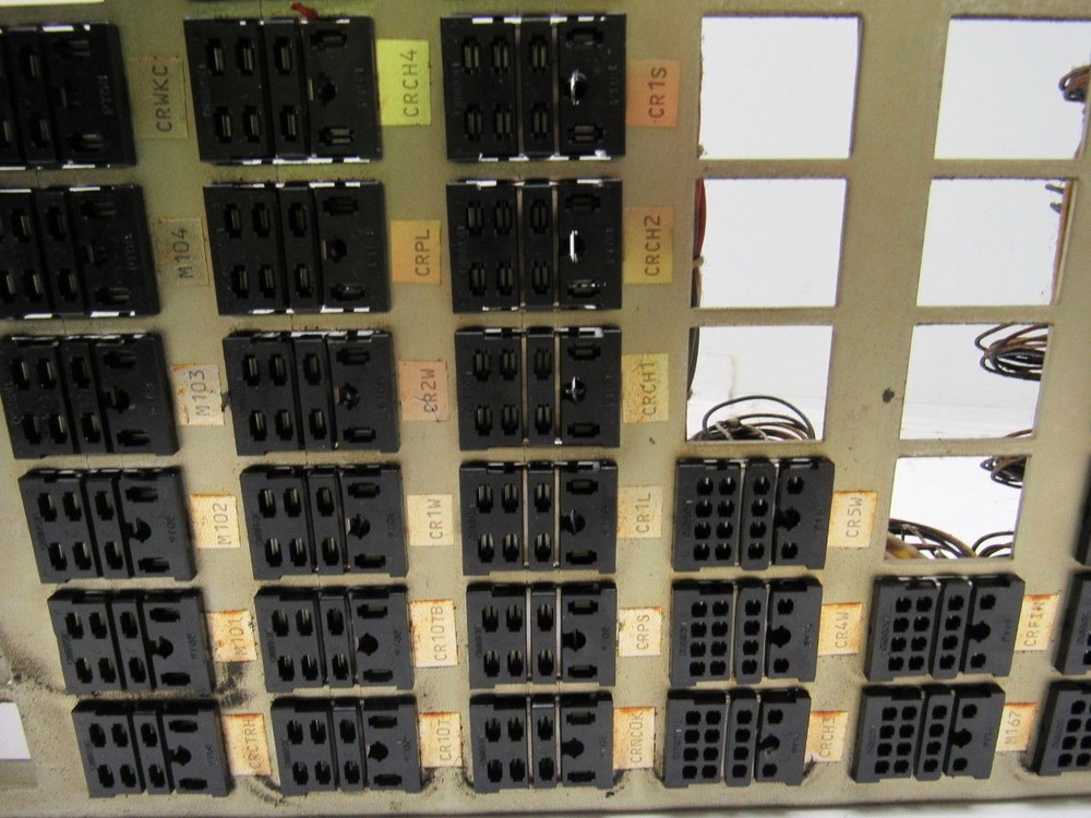 Okuma LC20-2SC Relay Plug Assembly CNC