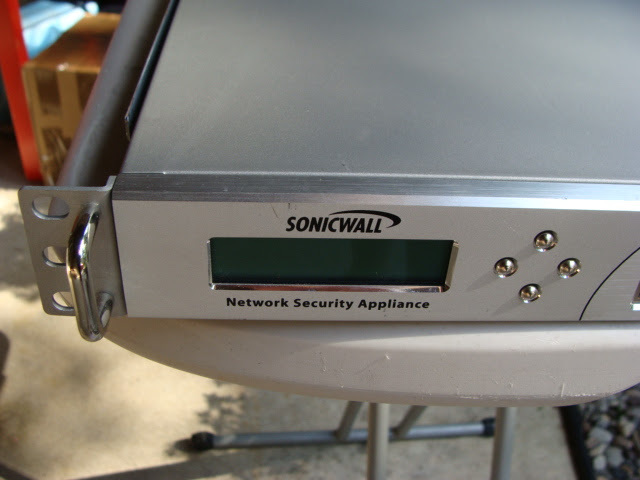 Sonicwall NSA E5500 Model 1RK12-050 C08058 Network Security Appliance