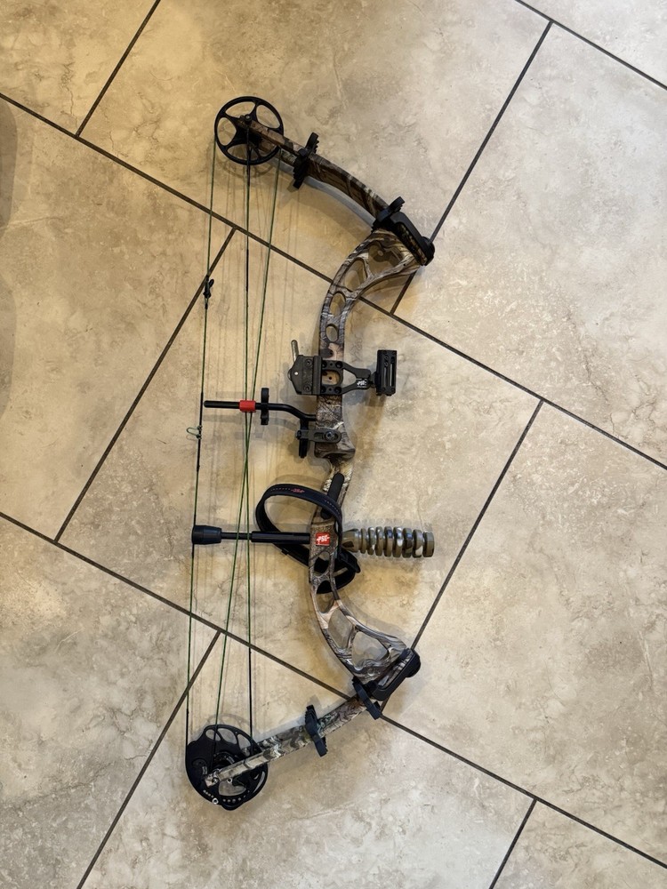 PSE BRUTE /Arrow Quiver/ Pillarlock Bow Case