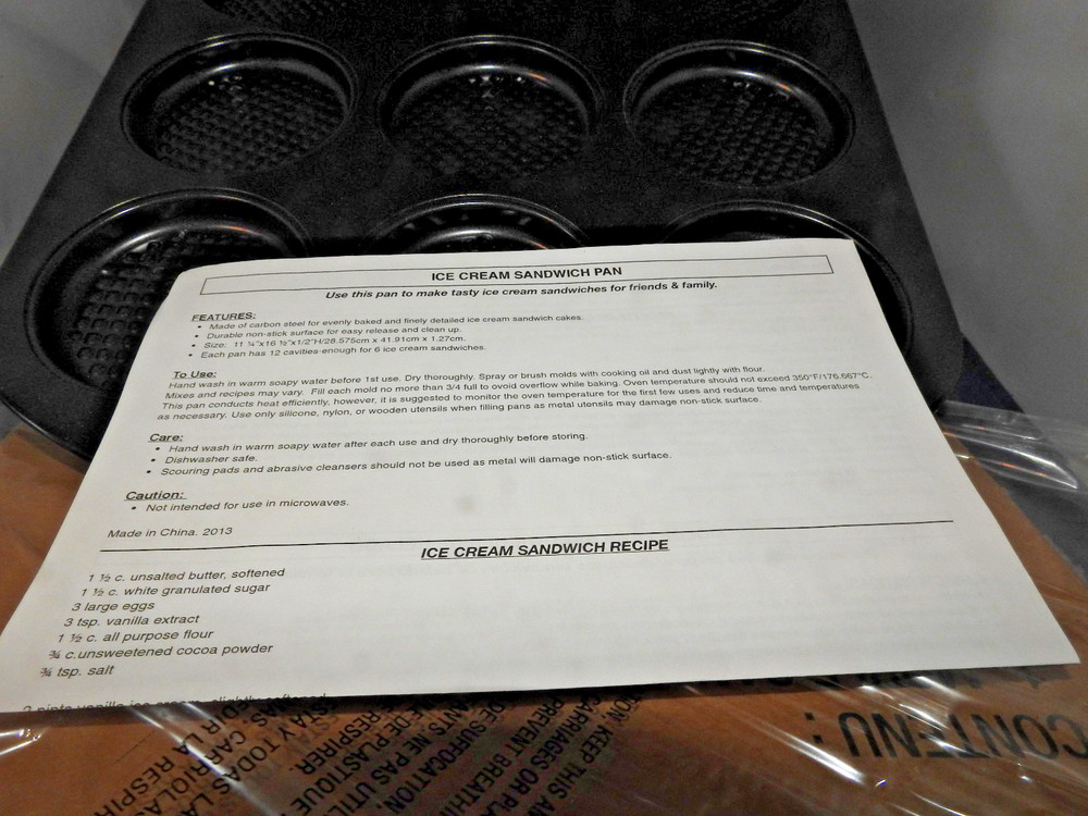 ICe Cream Sandwich Pan, New