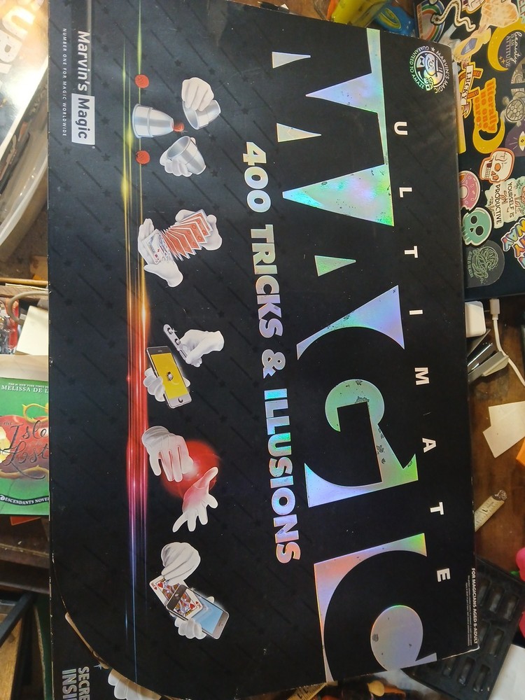 Marvins Magic Ultimate Magic 400 Tricks And Illusions Box Set
