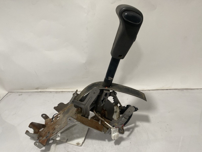 2016 Isuzu NPR Trans. Electronic Shift Control (678-10241)