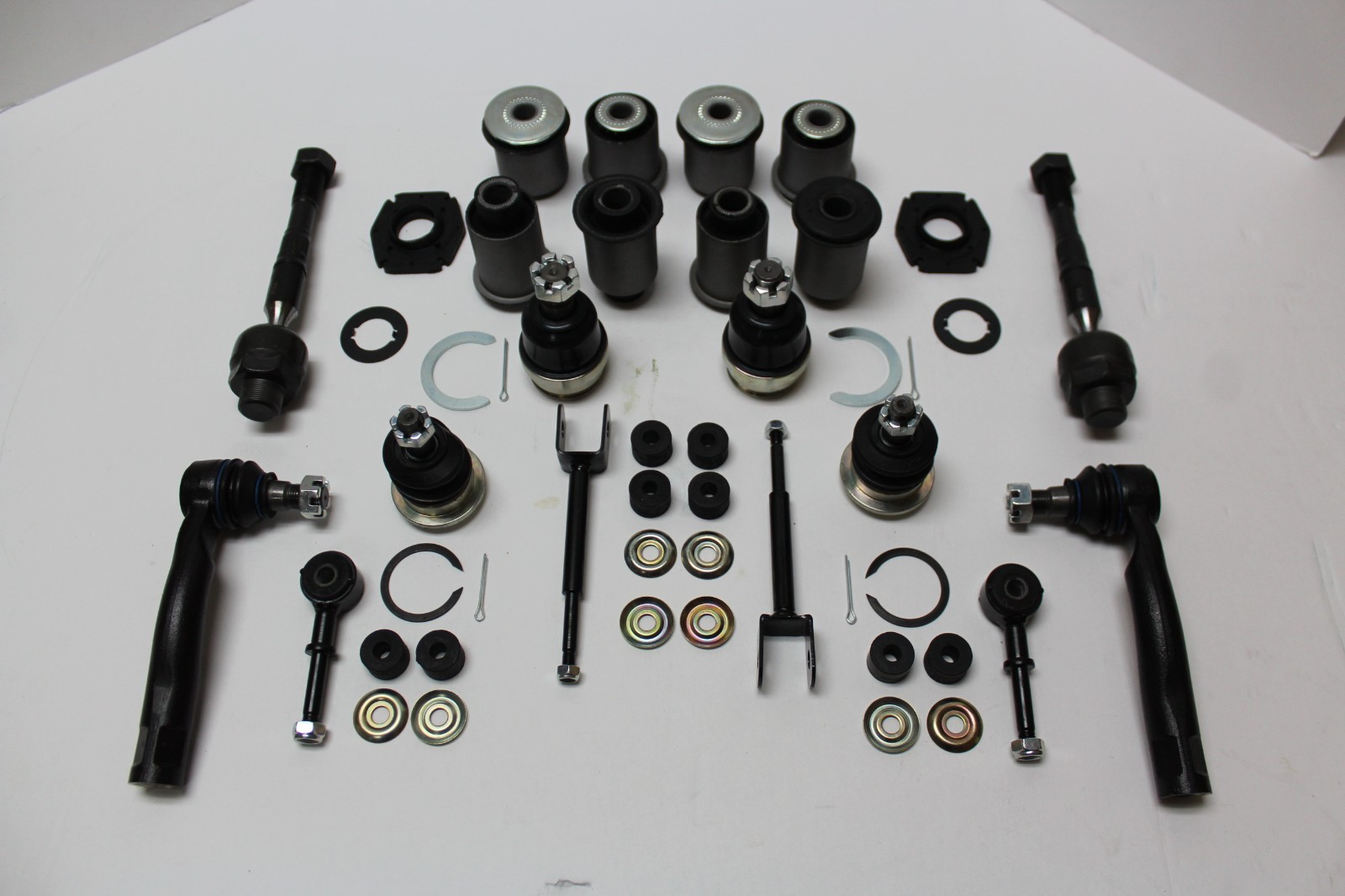 Suspension Rebuild Kit for 1998-2007 Toyota Land Cruiser 100; Lexus LX470