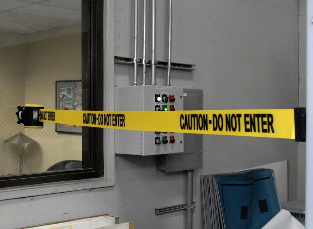 Banner Stakes 30 ft Crowd Control Safety Multi-Surface Wall Mount Retractable