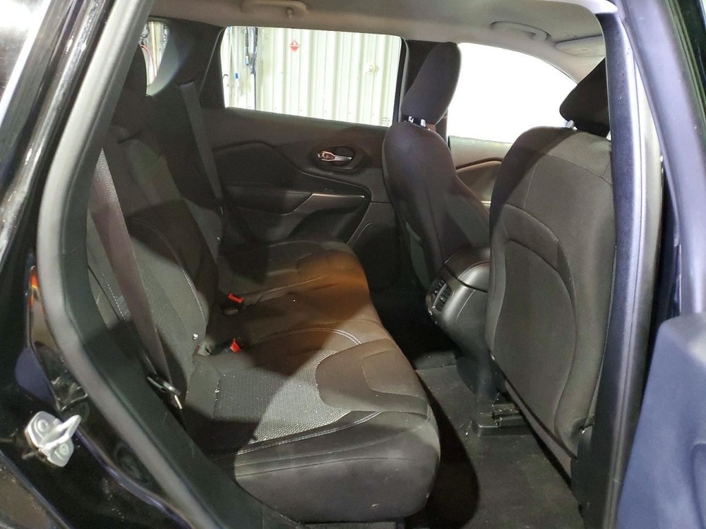 CHEROKEE 2019 Transmission Shift 1012824