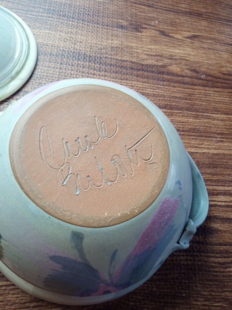 Carole Berhorst casserole pottery With Lid Signed