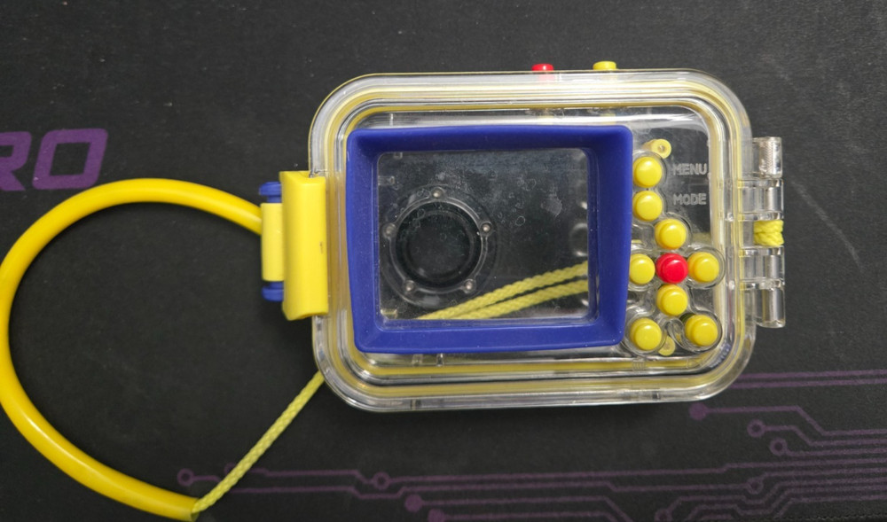 SVP DC-1231 Underwater Digital Camera With Waterproof Case