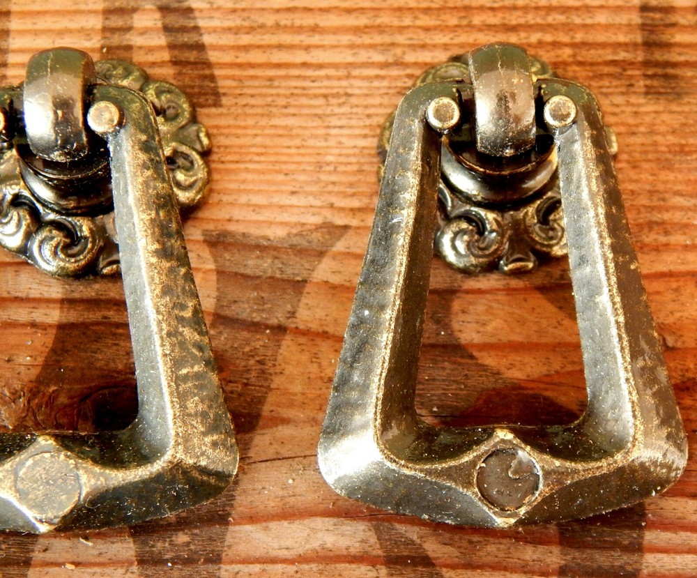 Vintage Set 6 x Antique Brass Style Drawer Pulls Drop Handles Knobs H3