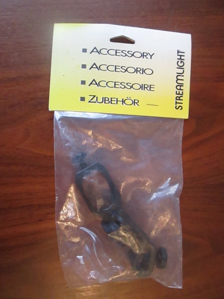 STREAMLIGHT #68004 ProPolymer Helmet Clamp Kit for 4AA Flashlight NOS
