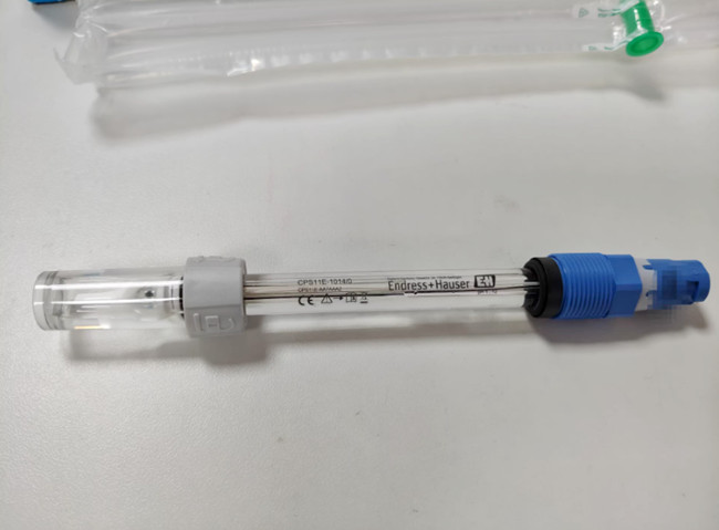 New In Box Endress+Hauser E+H CPS11E-AA7AAA2 PH Digital electrode