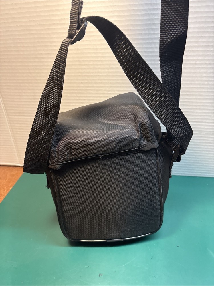 Case It CD Disc Black 7" Zippered Case Wallet Strap Pocket For CD Player