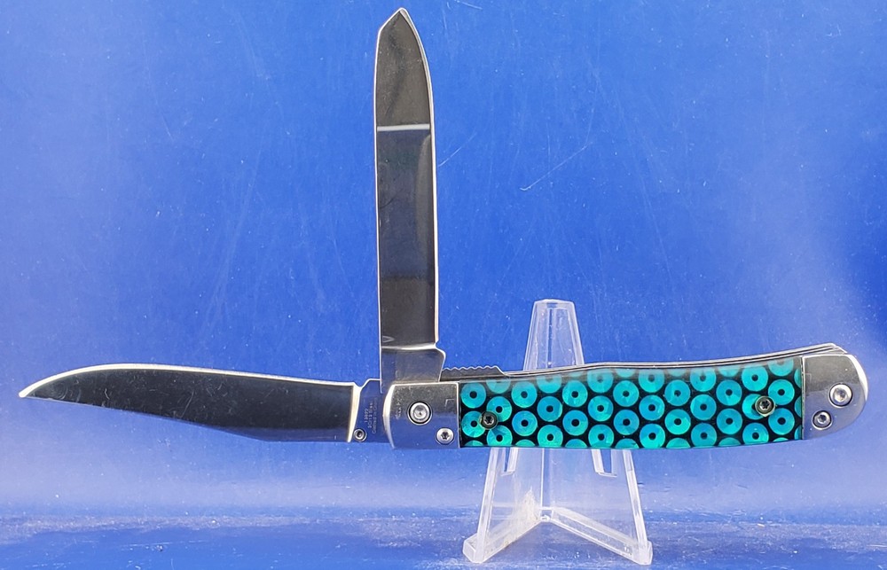 BONE EDGE SPRING ASSISTED TRAPPER 13822