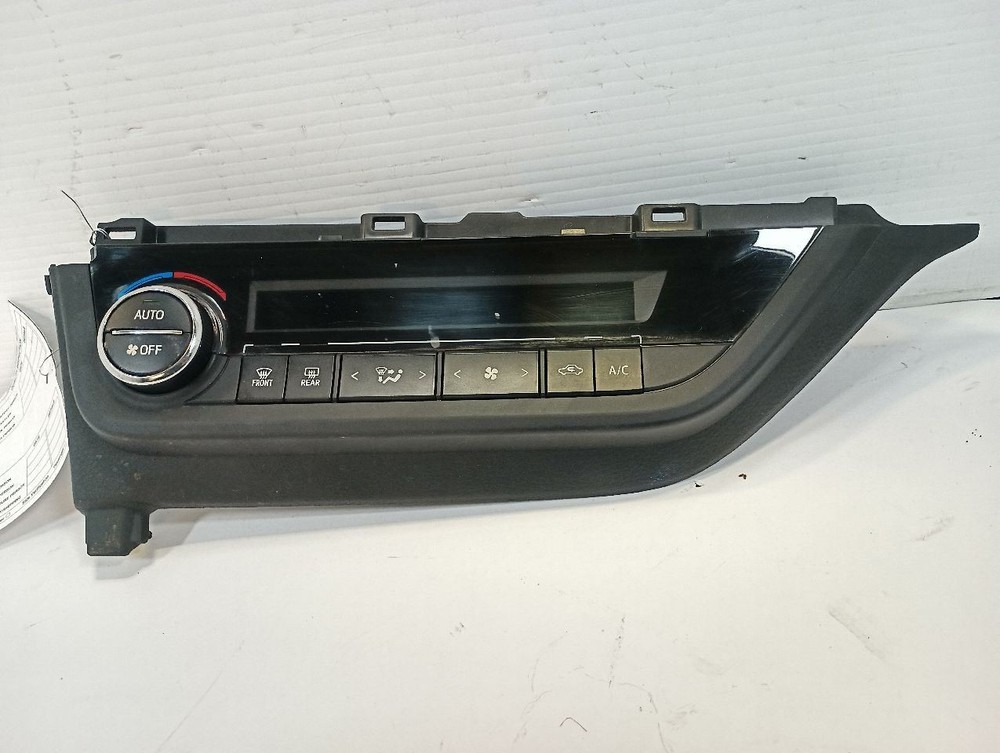 55900-02500 Automatic Temperature Control FROM 2014 COROLLA  (11797959