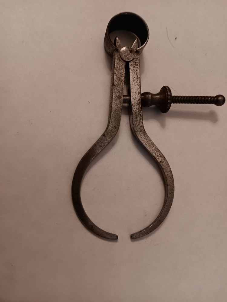 Starrett 79A-4 Yankee 4" Spring-Type Outside Caliper, Solid Nut, Flat Legs USA