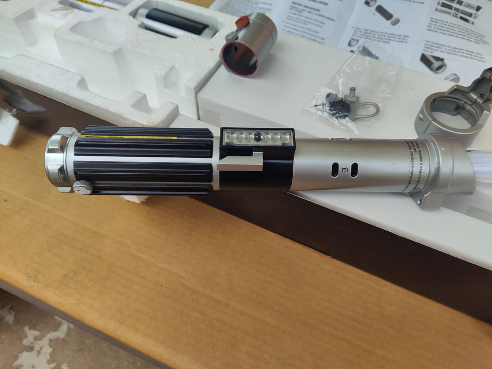 Star Wars Force FX Lightsaber Construction Set
