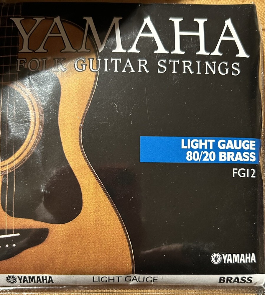 Yamaha Guitar Bundle