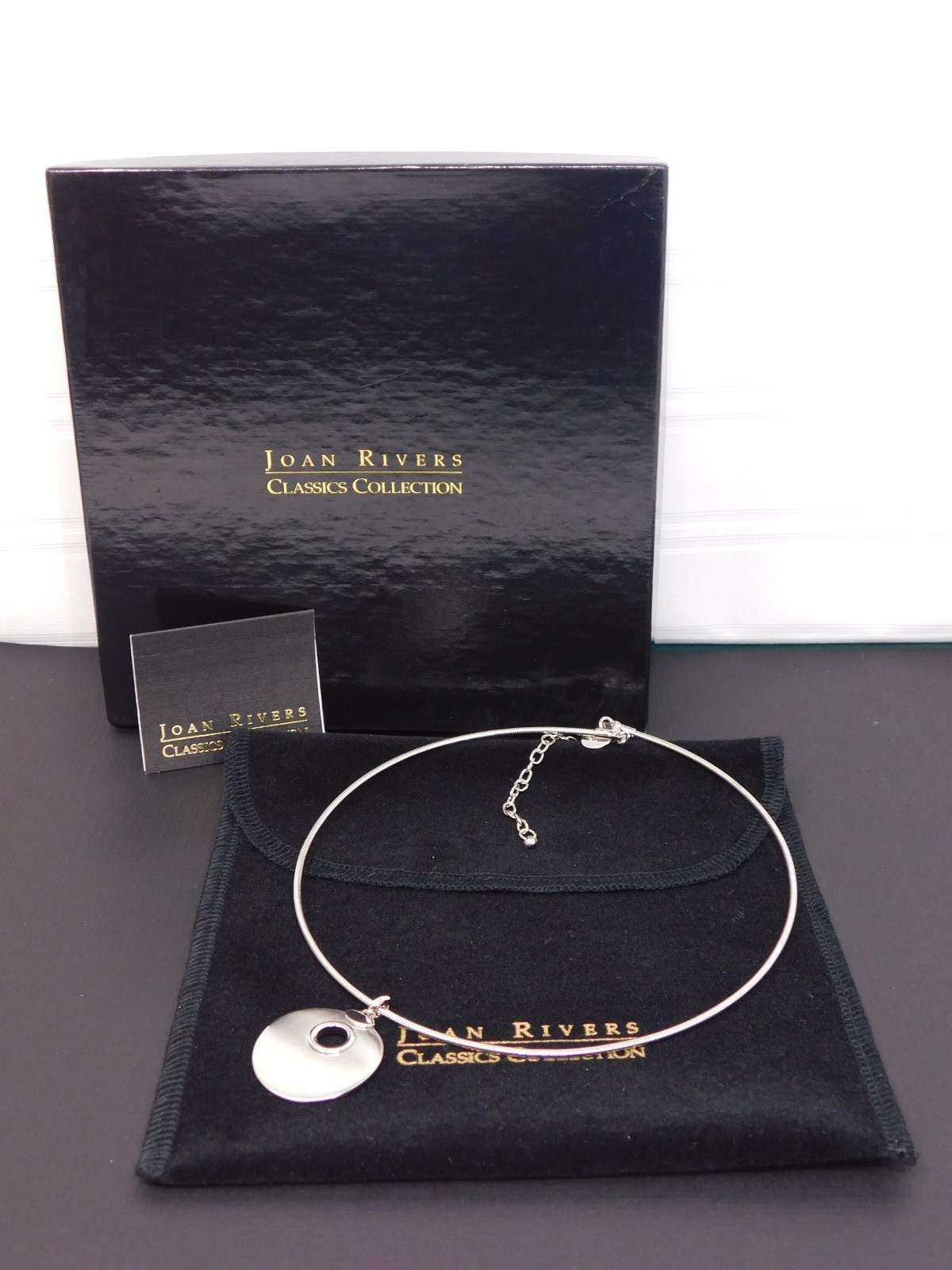 Vintage JOAN RIVERS Silver Tone Wire Choker Pendant Necklace New in Box