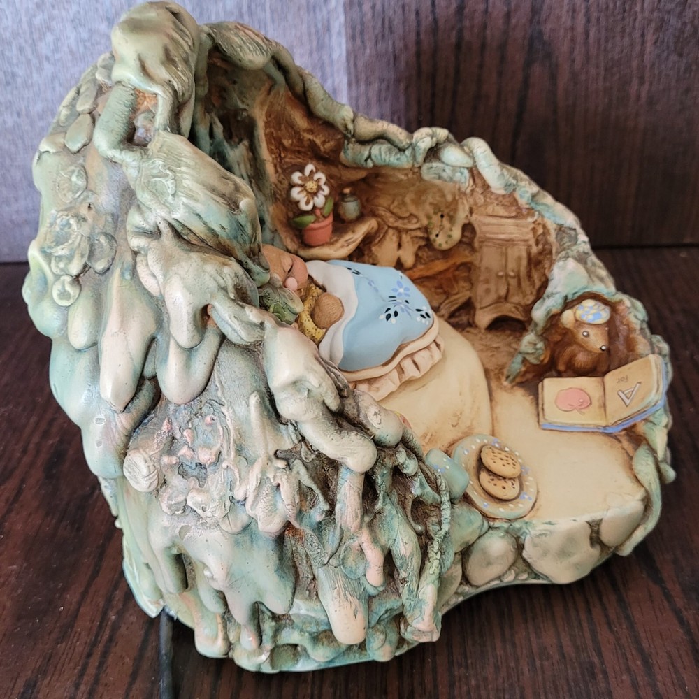 Pendelfin Robins Cave Night Light (33)