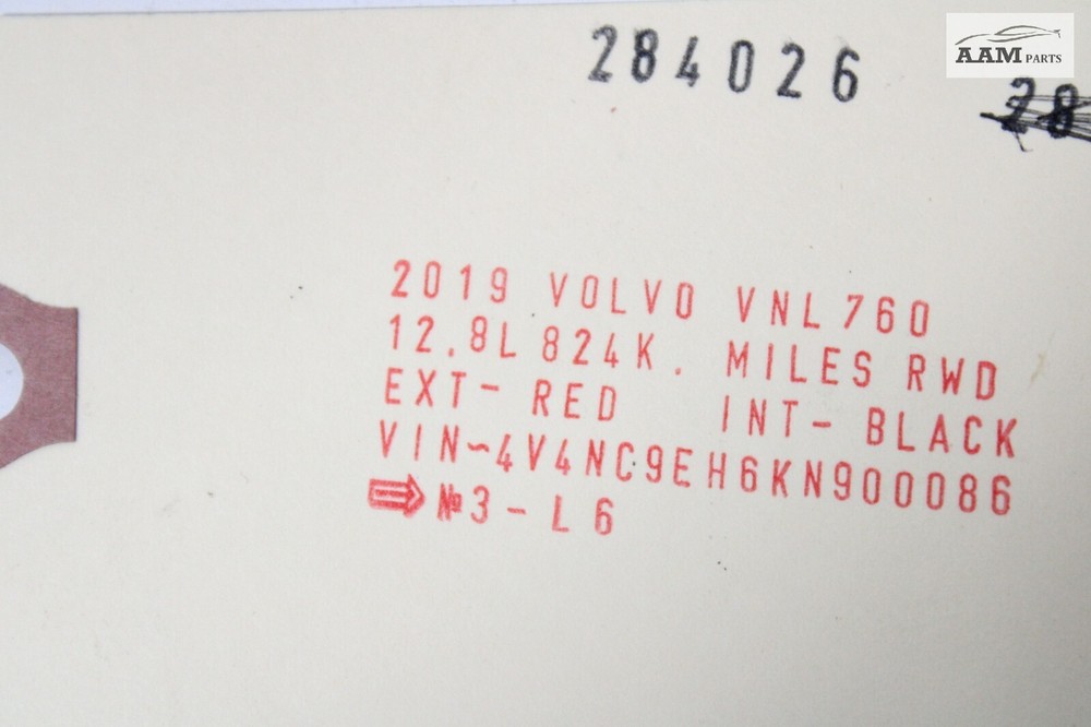 2018-2024 VOLVO VNL 760 FRONT DASH FALSE IMITATION SWITCH SOCKET OEM