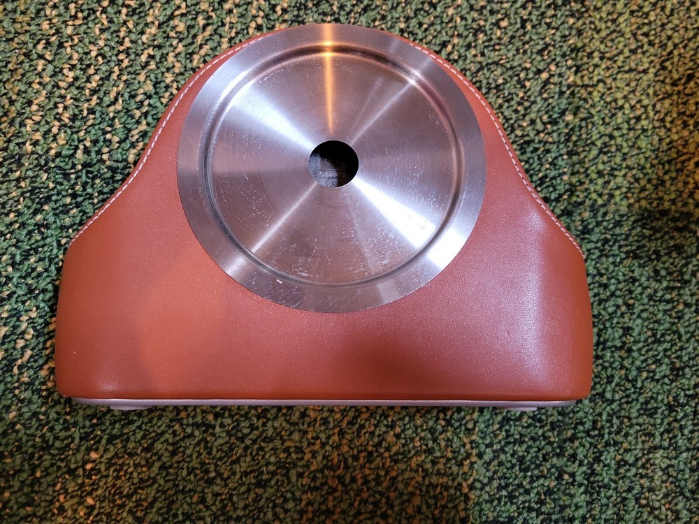 Michael GRAVES Design Mantle Clock 2012 Leather-Like