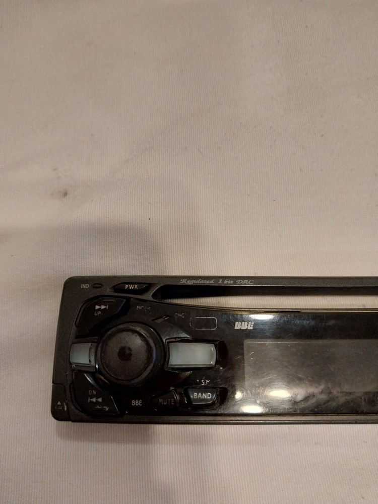 ALPINE CDA-7839 faceplate Only (Used).