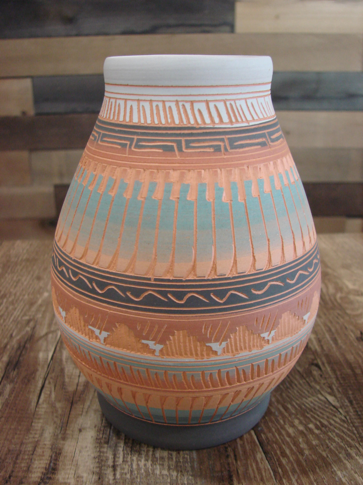 Native American Navajo Hand Etched & Hand Painted Pottery - Charlie