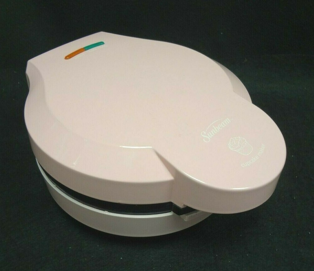 Sunbeam ~ Mini Cupcake Maker FPSBCMM901 ~ Pink
