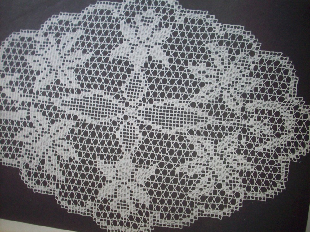 Crochet doily pattern booklet Volume 19