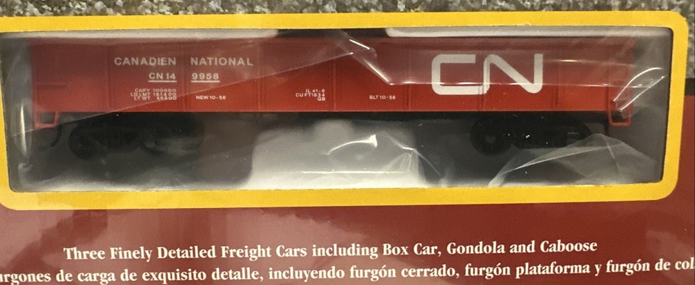 Bachmann HO Scale Pacific Flyer Train Set #00692