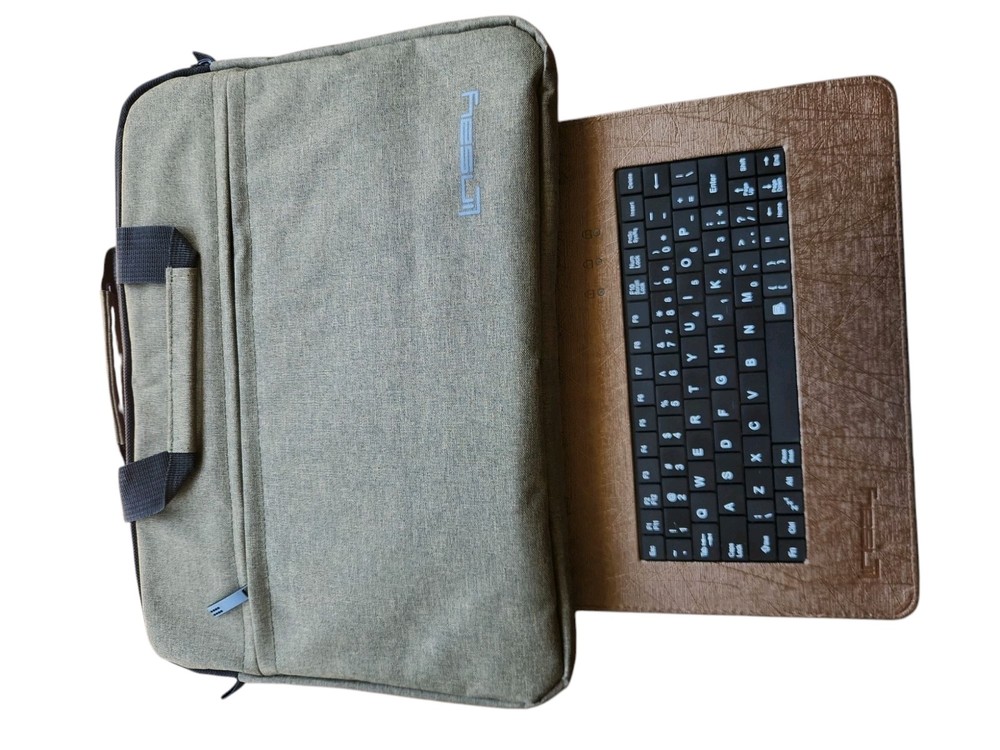 Lindsay Art In Digital Technology