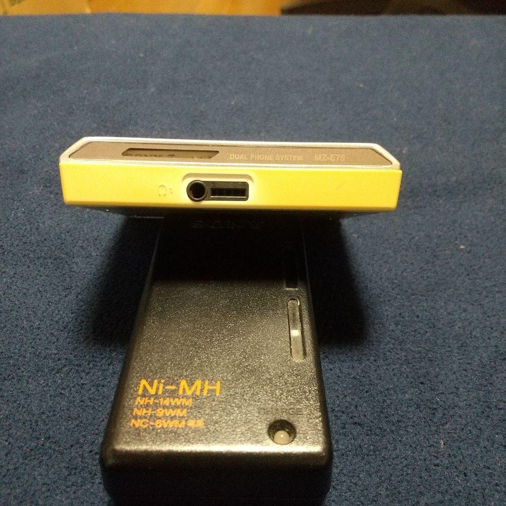Sony Md Walkman Mz-E75