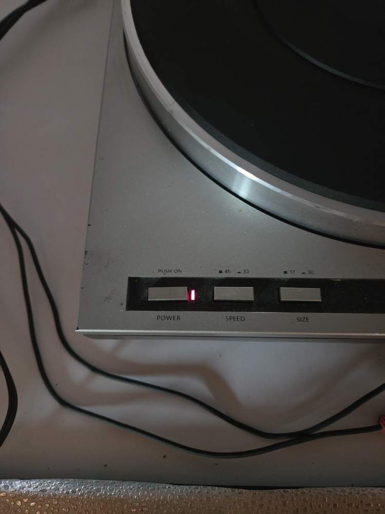 ONKYO Auto Return Turntable System Model CP-1027F-Tested/Working-SEE DESCRIPTION