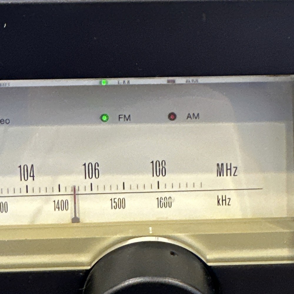 Sansui TU -717 As-Is