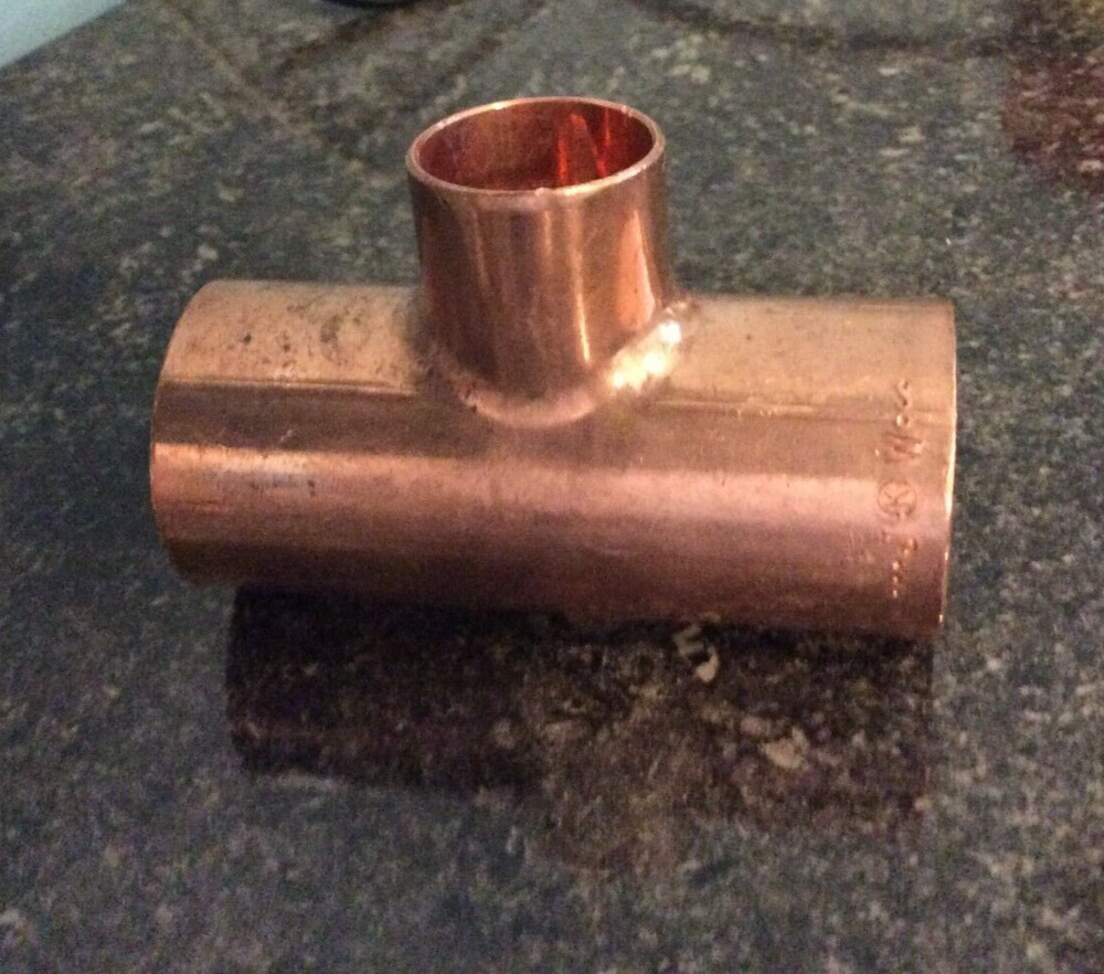 Copper Pipe Fitting Reducing Tee 3/4" x 3/4" x 1/2"