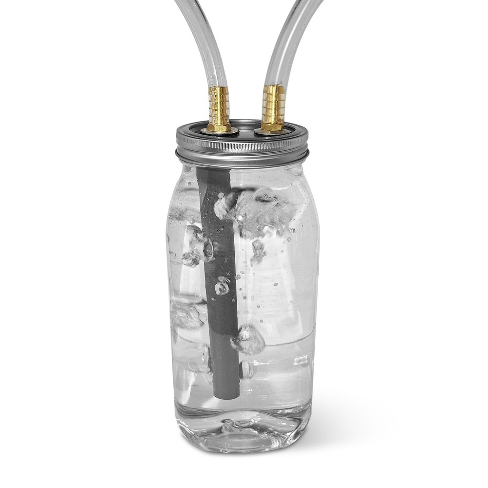 Simple gas filter/scrubber (vaporous gas)