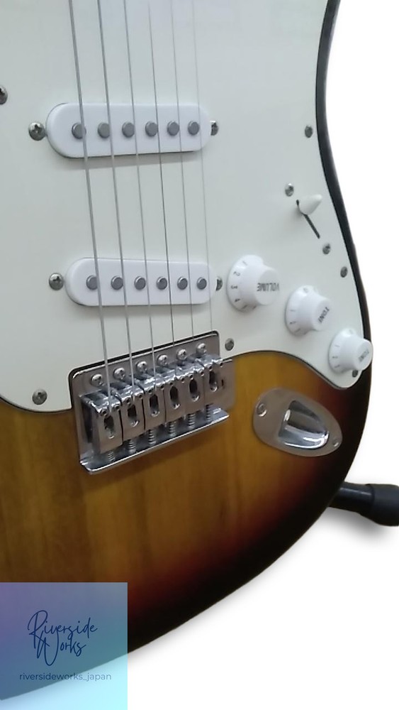 BUSKER’S Electric Guitar Stratocaster Type Used JP