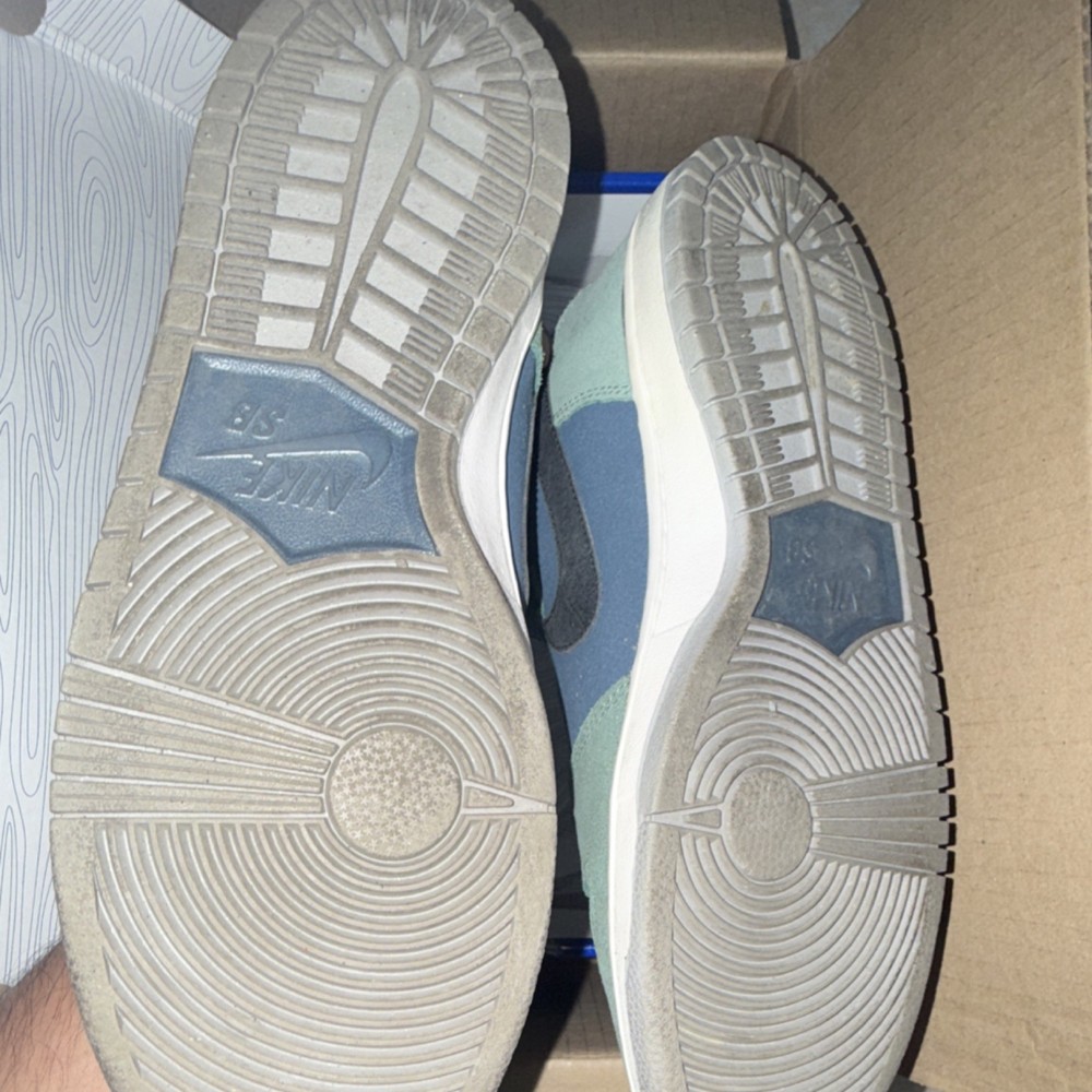 Nike SB Dunk Mid Nori