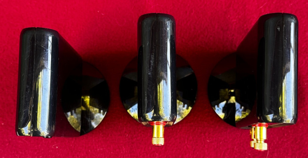 KEF SP3752 Universal Wireless Transmitter & 2 Receivers - Turns On But Untested