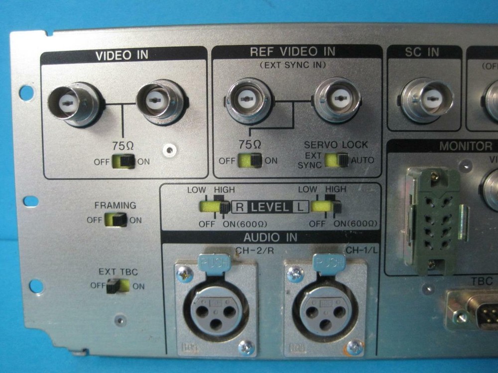 REPLACEMENT BACK PANEL AUDIO VIDEO MIC FOR SONY BVU-950 VIDEO CASSETTE RECORDER