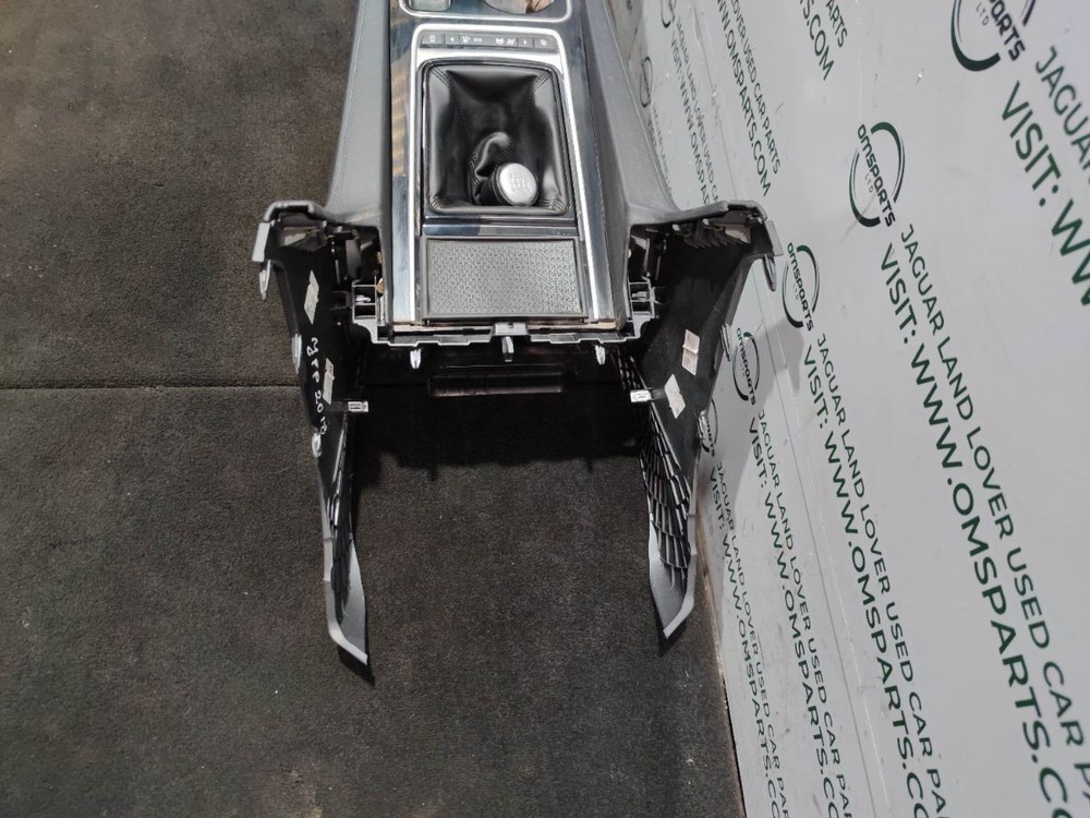 JAGUAR F PACE X761 CENTRE CONSOLE