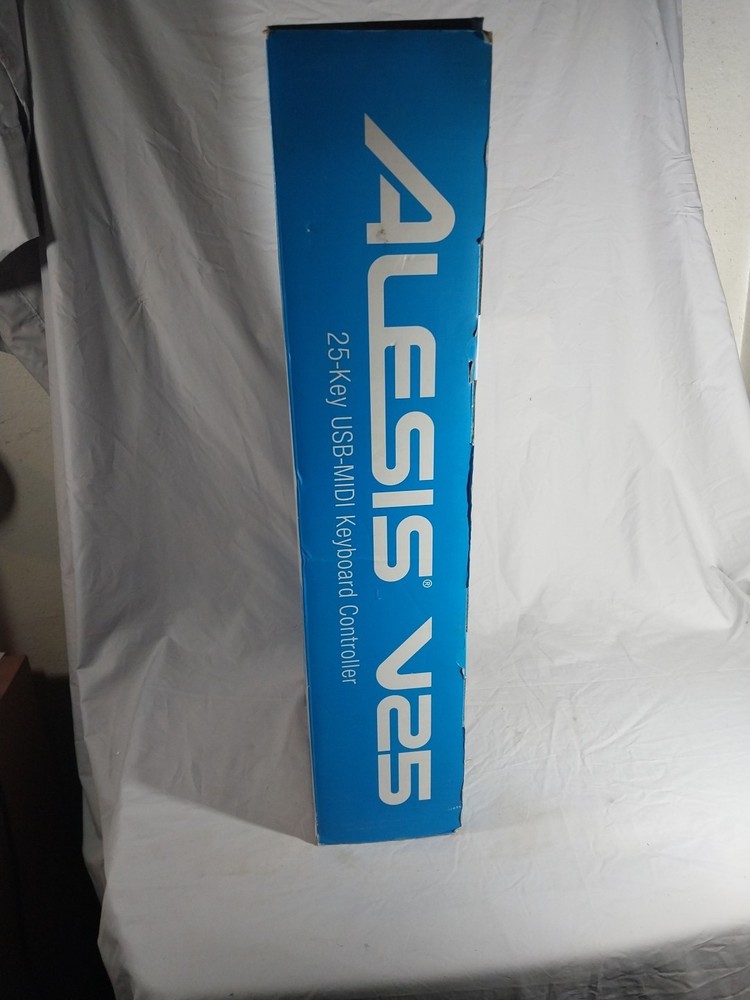 Alesis V25 25-Key USB-MIDI Keyboard Controller