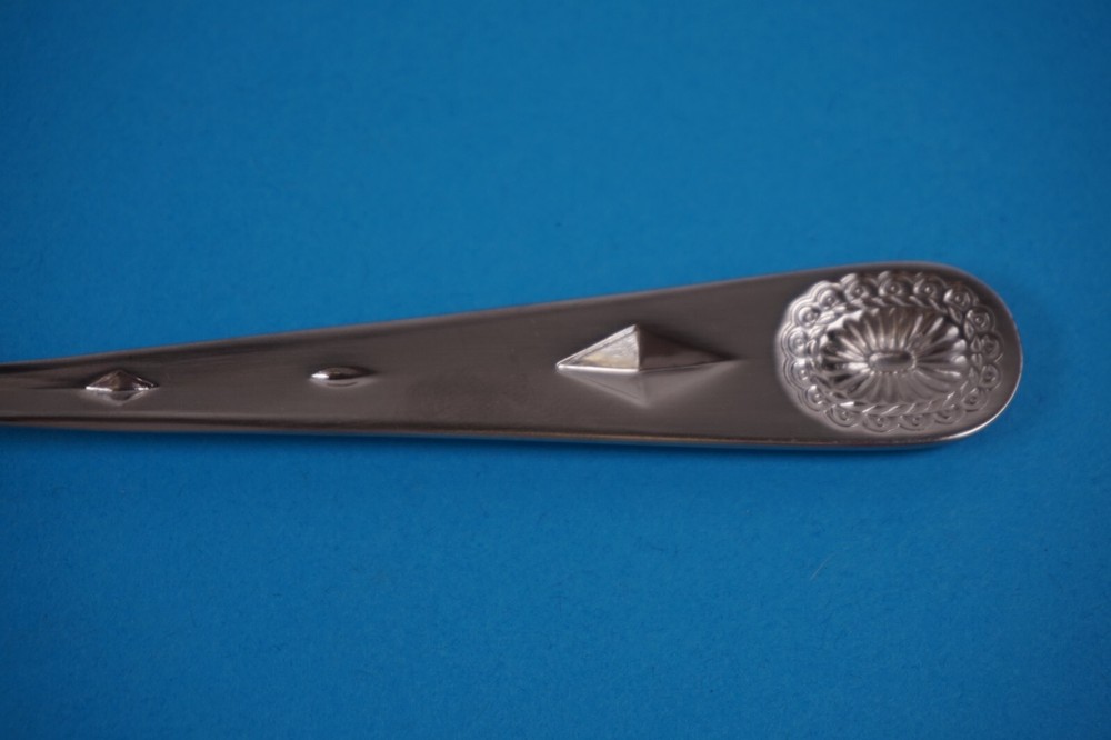 Wallace Stainless Taos Pattern Teaspoon 6 3/8" Diameter