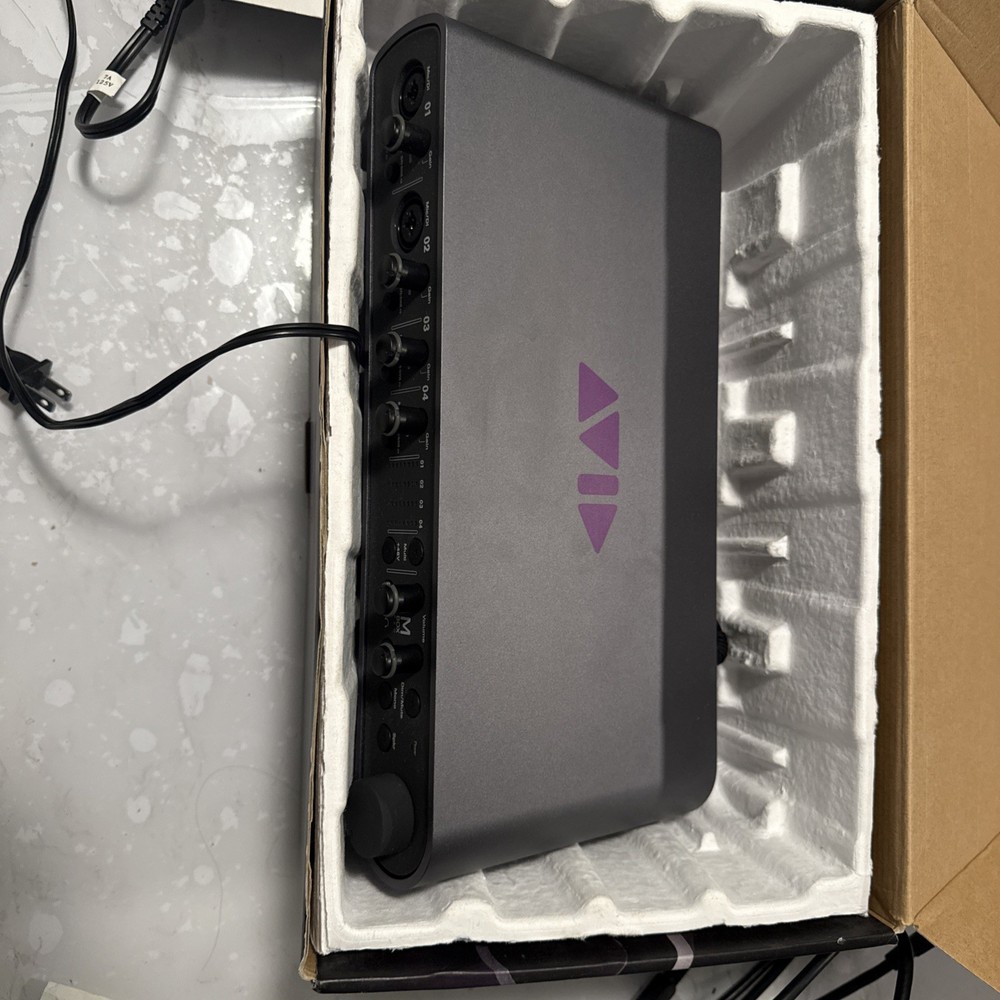Avid Pro Tools MBOX PRO High Resolution 8x8 Audio Interface Pro Audio Equipment