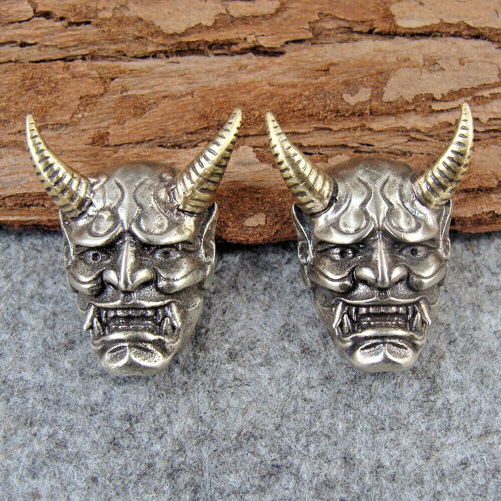 White Copper "Ghost Face" Shape Bag Wallet Conchos Rivet Stud Punk Screw Back