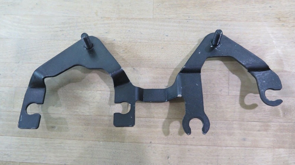 OEM Yamaha Meter Bracket 4X7-83519-00 NOS (O7B-2-1)