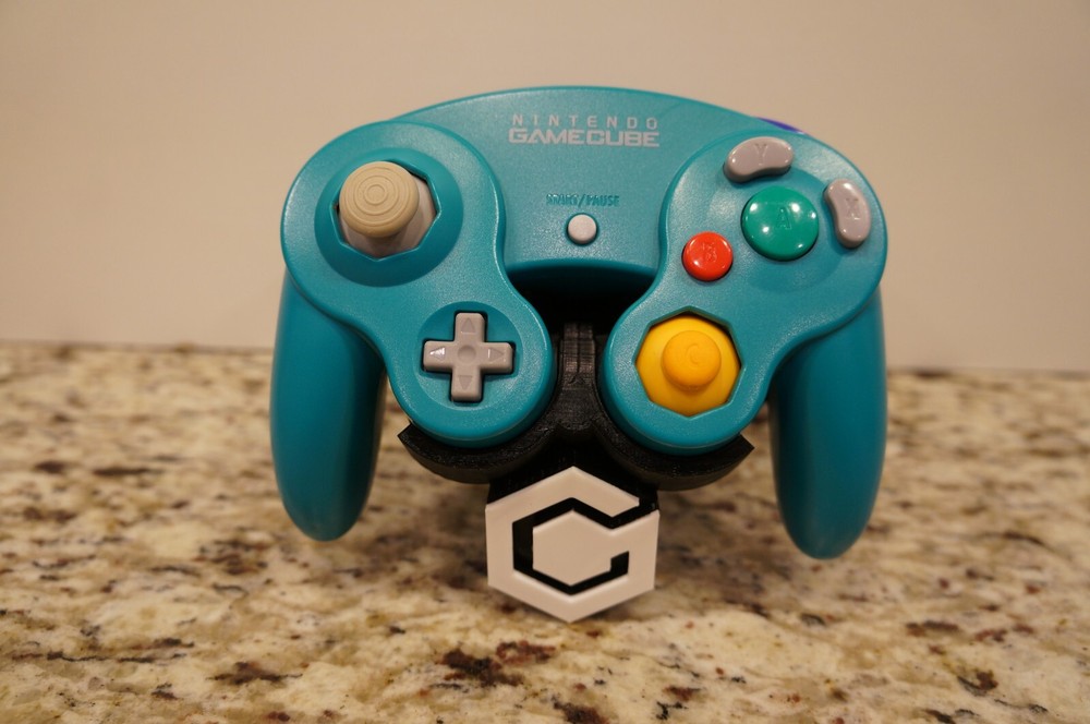 Gamecube Controller Display Stand
