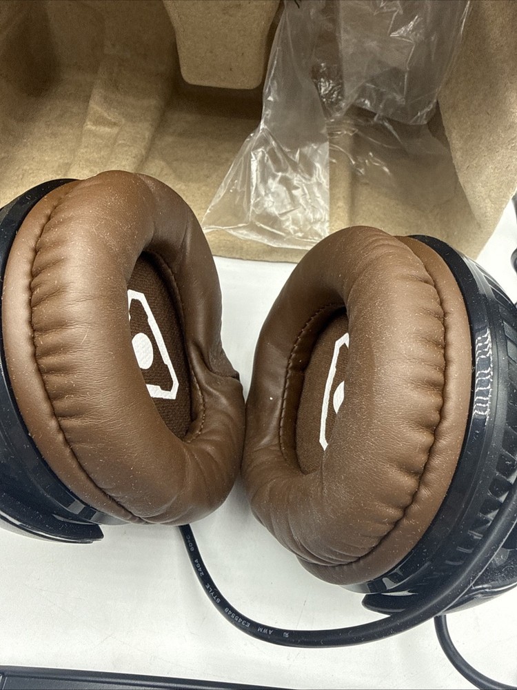 Xbox One And Windows Thrustmaster Headset Doom Edition Super Rare!